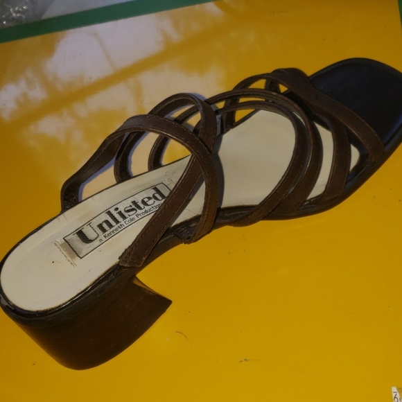 UNLISTED BLACK STRAPPY SHOES SIZE 8 - Picture 4 of 5